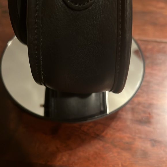 COACH Vintage Leather Crossbody Bag Black - Picture 5 of 14